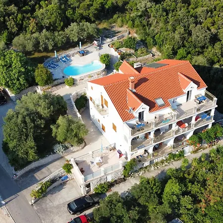 Grgic Apartamento Zrnovo