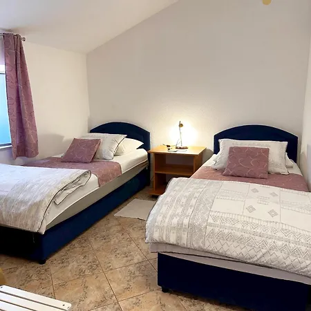 Grgic Apartamento Zrnovo