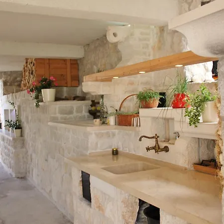 דירה Grgic Zrnovo