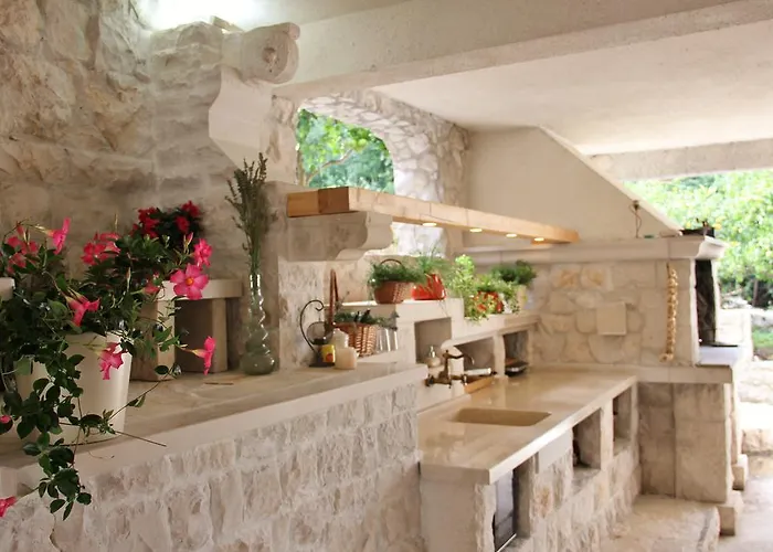 格吉奇公寓酒店 *